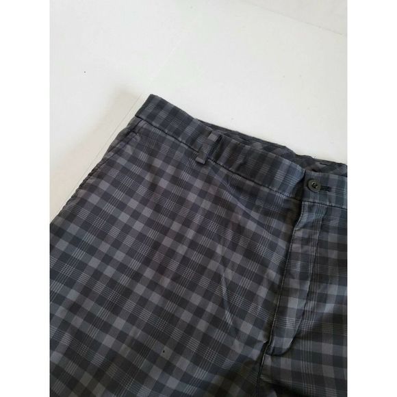 Nike 38 x 11" 452712 Core Black Plaid Flat Front Golf Shorts - Picture 6 of 11
